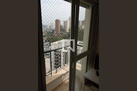 Apartamento à venda com 145m², 3 quartos e 3 vagasSuíte 1 - Sacada