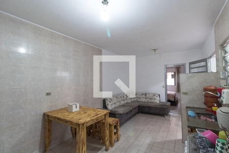 Casa à venda com 210m², 4 quartos e 4 vagasSala/Cozinha