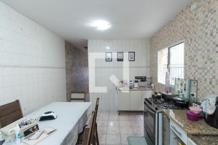 Casa à venda com 210m², 4 quartos e 4 vagasCozinha