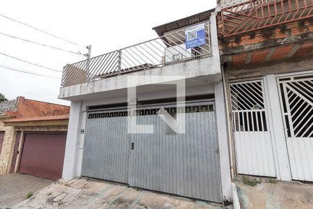 Casa à venda com 210m², 4 quartos e 4 vagasFachada