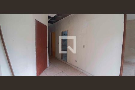 Casa para alugar com 2 quartos, 10m² em Helena Maria, Osasco