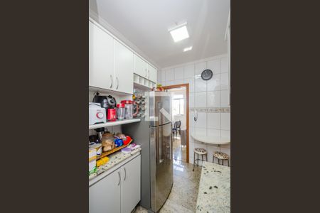 Apartamento para alugar com 75m², 2 quartos e 2 vagasCozinha
