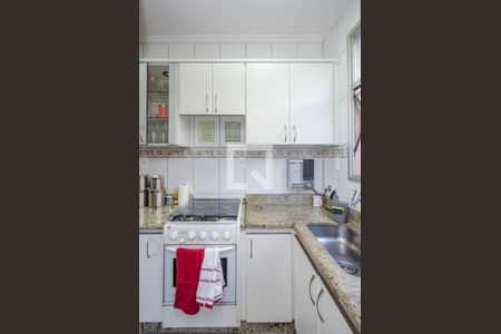 Apartamento para alugar com 75m², 2 quartos e 2 vagasCozinha