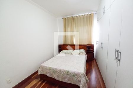 Casa para alugar com 500m², 4 quartos e 2 vagas Casa para alugar com 500m², 4 quartos e 2 vagasQuarto 1 - Suite 1