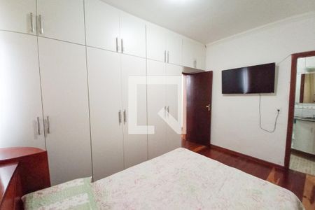 Casa para alugar com 500m², 4 quartos e 2 vagas Casa para alugar com 500m², 4 quartos e 2 vagasQuarto 1 - Suite 1