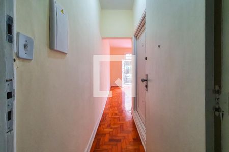 Entrada de kitnet/studio para alugar com 1 quarto, 35m² em Liberdade, São Paulo