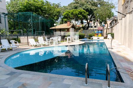 Apartamento à venda com 55m², 3 quartos e 1 vagaÁrea comum - Piscina