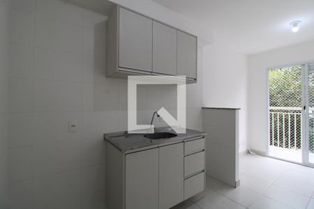 Cozinha de apartamento para alugar com 1 quarto, 37m² em Cidade Ademar, São Paulo