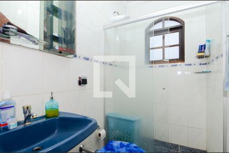 Casa à venda com 220m², 3 quartos e 3 vagasBanheiro Social