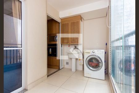 Apartamento à venda com 42m², 1 quarto e 1 vaga Apartamento à venda com 42m², 1 quarto e 1 vagaVaranda