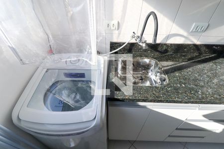 Cozinha e Área de Serviço de apartamento para alugar com 1 quarto, 32m² em Vila Izabel, Curitiba