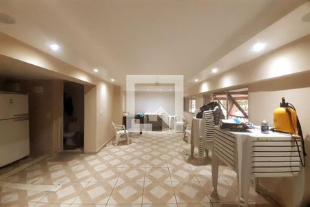 Apartamento à venda com 55m², 2 quartos e 1 vaga Apartamento à venda com 55m², 2 quartos e 1 vagaÁrea comum - Salão de festas