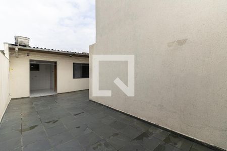 Casa para alugar com 165m², 3 quartos e 4 vagas Casa para alugar com 165m², 3 quartos e 4 vagasQuintal