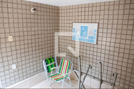 Casa de condomínio à venda com 300m², 3 quartos e 3 vagasacademia