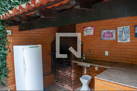 Casa de condomínio à venda com 300m², 3 quartos e 3 vagaschurrasqueira