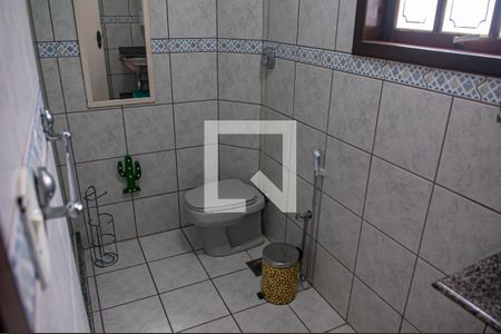 Casa de condomínio à venda com 300m², 3 quartos e 3 vagasbanheiro