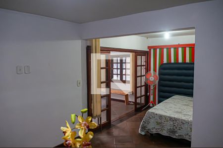 Casa de condomínio à venda com 300m², 3 quartos e 3 vagasquarto 3