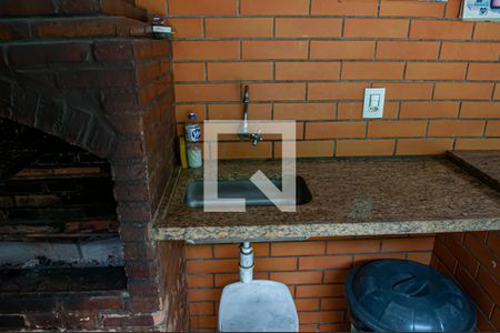 Casa de condomínio à venda com 300m², 3 quartos e 3 vagaschurrasqueira