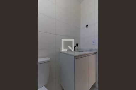 Banheiro de apartamento para alugar com 2 quartos, 36m² em Barra Funda, São Paulo