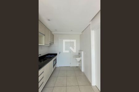 Sala/Cozinha/area de servico de apartamento para alugar com 1 quarto, 34m² em Cambuci, São Paulo