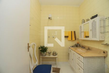 Casa à venda com 120m², 5 quartos e 3 vagasBanheiro 2