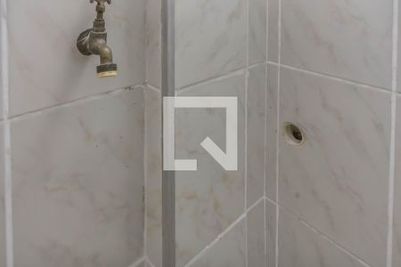 Banheiro de kitnet/studio para alugar com 1 quarto, 25m² em Centro Histórico de São Paulo, São Paulo