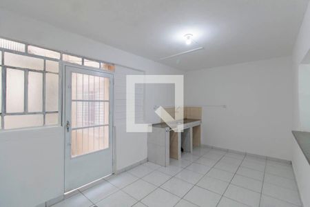 Casa para alugar com 55m², 1 quarto e sem vagaCozinha 