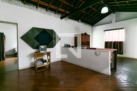 Sala 4 de casa à venda com 3 quartos, 200m² em Vila Moreira, São Paulo