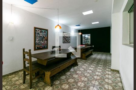 Sala 1 - Salão de casa à venda com 3 quartos, 200m² em Vila Moreira, São Paulo