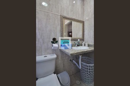 Casa à venda com 186m², 3 quartos e 4 vagasBanheiro da Suíte 3