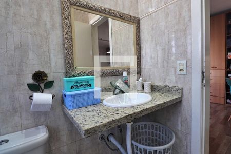 Casa à venda com 186m², 3 quartos e 4 vagasBanheiro da Suíte 3