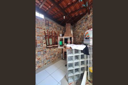 Casa à venda com 186m², 3 quartos e 4 vagasChurrasqueira