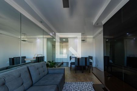 Sala  de apartamento à venda com 3 quartos, 69m² em Vila Graciosa, São Paulo