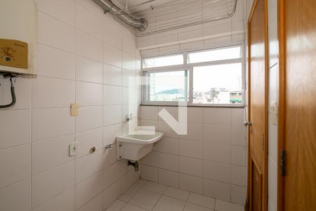 Apartamento à venda com 70m², 2 quartos e 1 vagaÁrea de Serviço