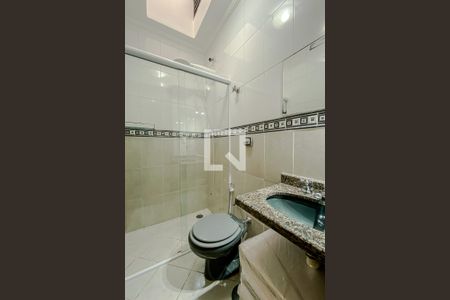 Casa de condomínio para alugar com 135m², 3 quartos e 3 vagas Casa de condomínio para alugar com 135m², 3 quartos e 3 vagasBanheiro