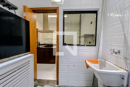 Casa de condomínio para alugar com 135m², 3 quartos e 3 vagas Casa de condomínio para alugar com 135m², 3 quartos e 3 vagasLavanderia