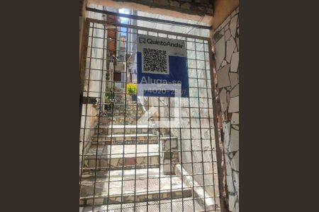 Casa para alugar com 70m², 2 quartos e sem vagaPlaquinha área comum 