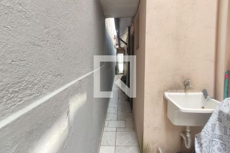 Casa para alugar com 20m², 1 quarto e sem vaga Casa para alugar com 20m², 1 quarto e sem vagaÁrea de Serviço