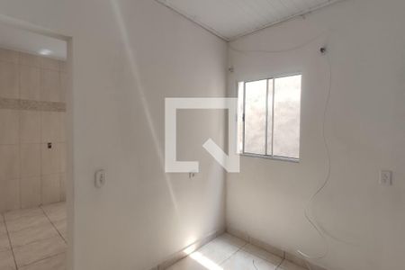 Quarto de casa para alugar com 1 quarto, 20m² em Jardim Vila Formosa, São Paulo