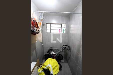 Casa à venda com 540m², 3 quartos e 6 vagasBanheiro de Serviço