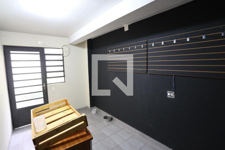 Casa à venda com 540m², 3 quartos e 6 vagasQuarto de Serviço
