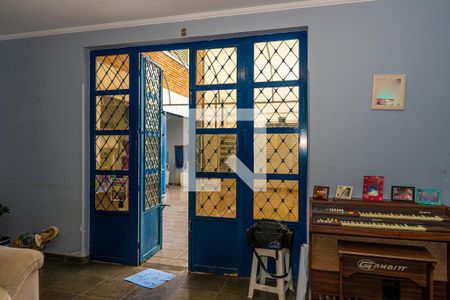 Sala de Estar de casa à venda com 3 quartos, 282m² em Vila Carlito, Campinas
