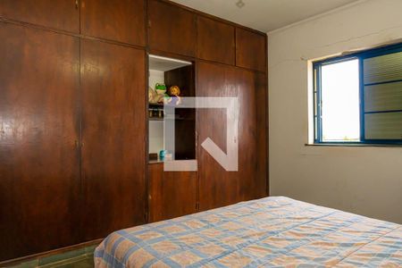 Casa à venda com 282m², 3 quartos e 4 vagasSuíte