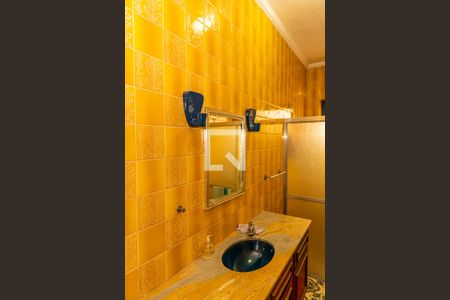 Casa à venda com 282m², 3 quartos e 4 vagasBanheiro