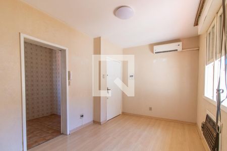 Sala de apartamento à venda com 2 quartos, 64m² em Santo Antônio, Porto Alegre