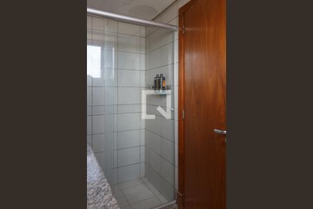 Apartamento à venda com 105m², 3 quartos e 2 vagas Apartamento à venda com 105m², 3 quartos e 2 vagasBanheiro da Suíte