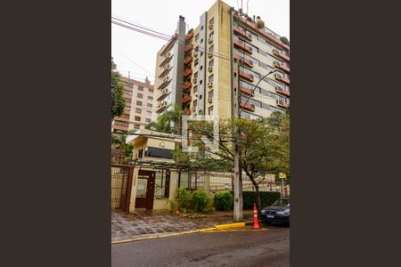 Apartamento à venda com 105m², 3 quartos e 2 vagas Apartamento à venda com 105m², 3 quartos e 2 vagasFachada e portaria