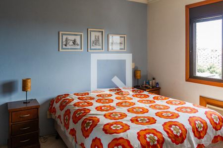 Apartamento à venda com 105m², 3 quartos e 2 vagas Apartamento à venda com 105m², 3 quartos e 2 vagasSuíte