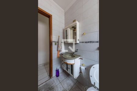 Casa à venda com 125m², 3 quartos e 2 vagasBanheiro