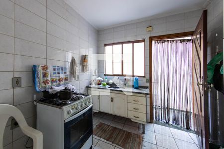 Casa à venda com 125m², 3 quartos e 2 vagasCozinha